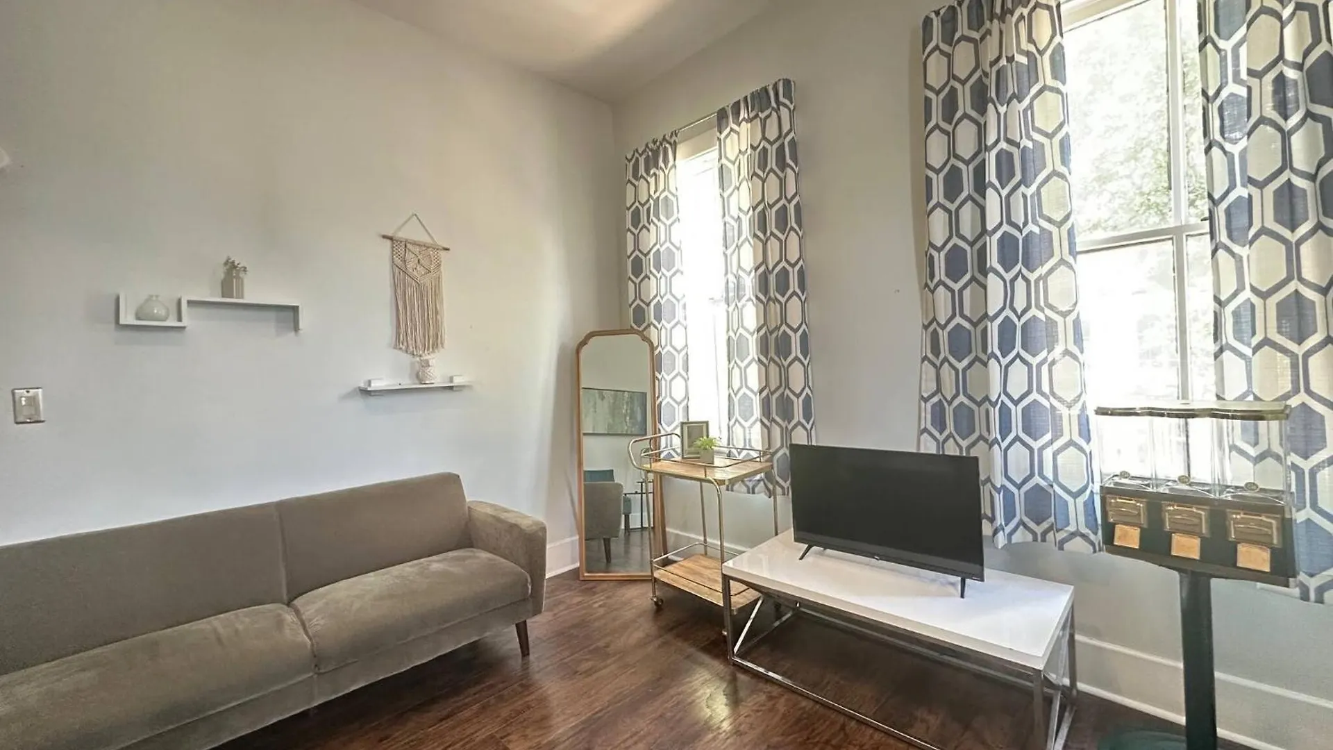 Perfect Place For Bachelorette & Birthday Weekends Savannah Tatil Evi